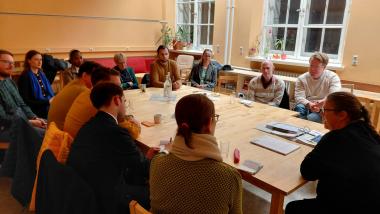 Diskussionsrunde in der Schule